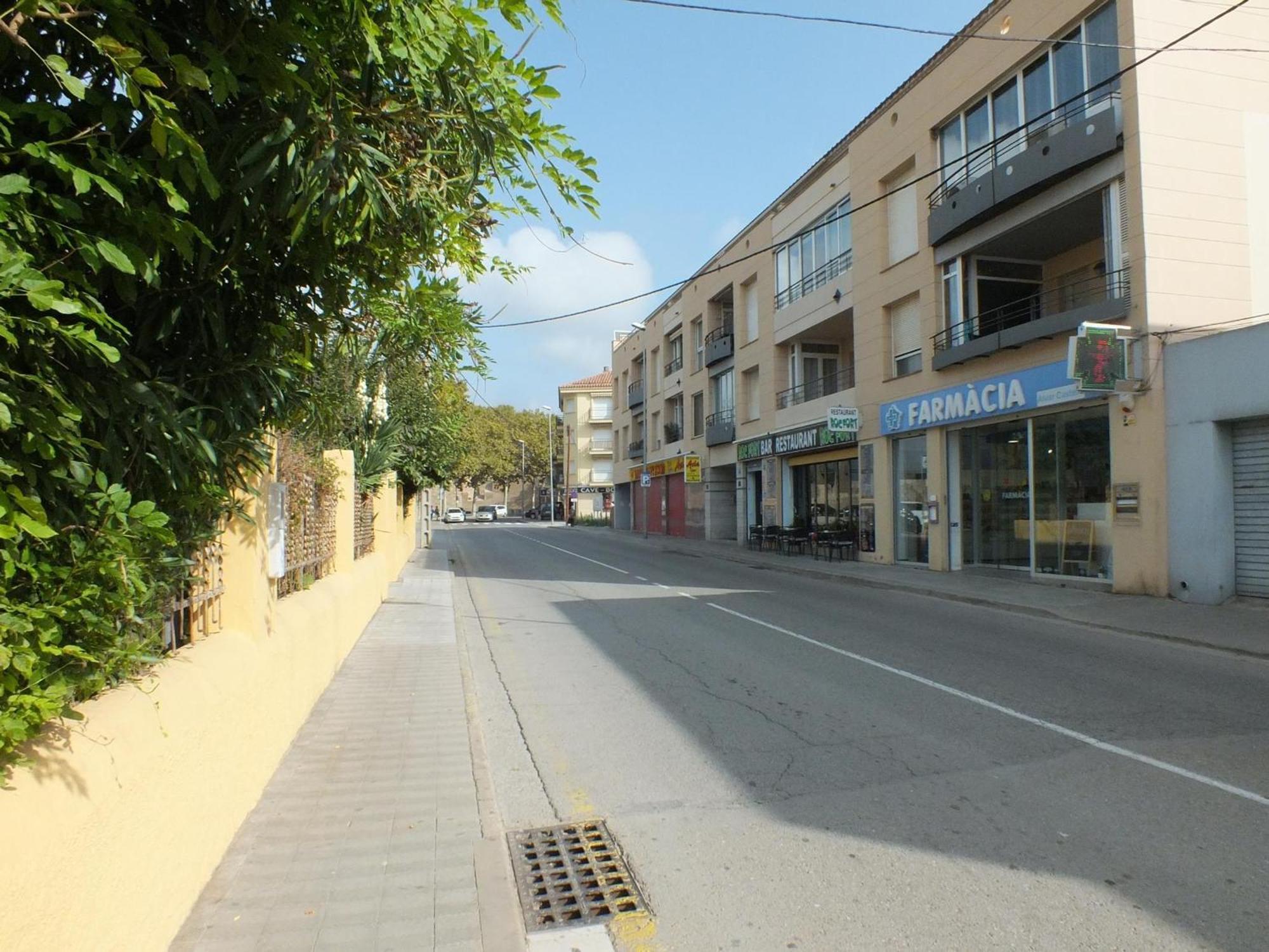 Appartement Bonito De 2 En Con Estacionamiento, Aire Acondicionado, Cerca Del Centro Y De La Playa - Es-204-46 *
